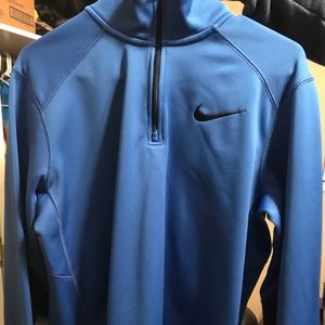 Nike pullover half zip